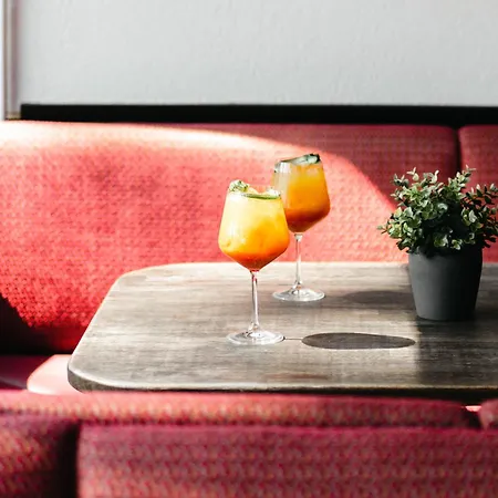 瓦尔迪卡酒店 瓦尔凯阿科斯基