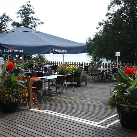 瓦尔迪卡酒店 4*